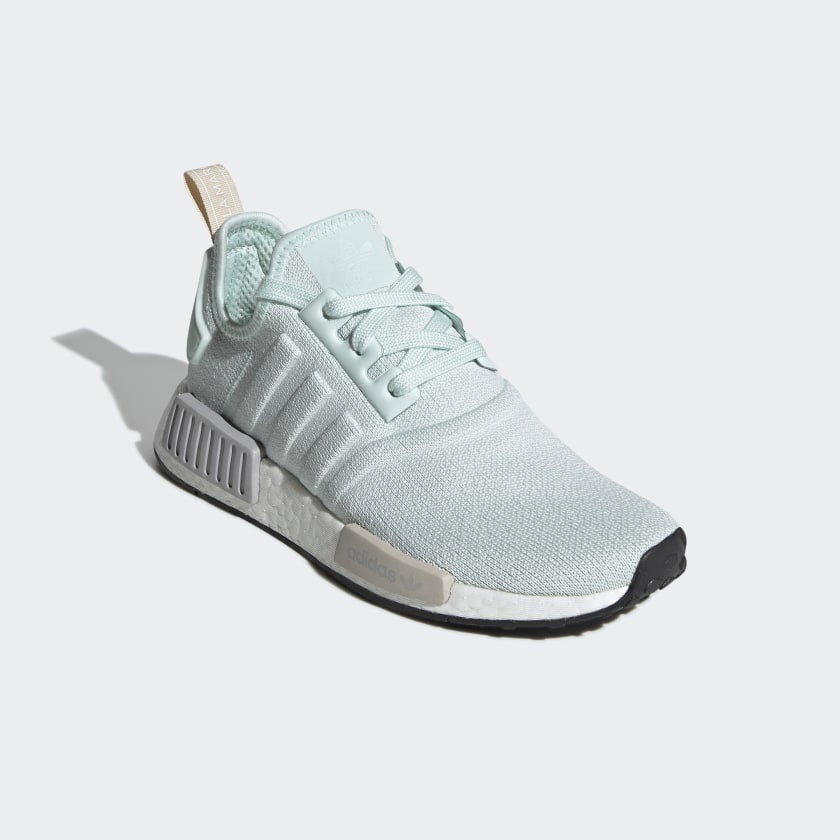 nmd r1 mint glow